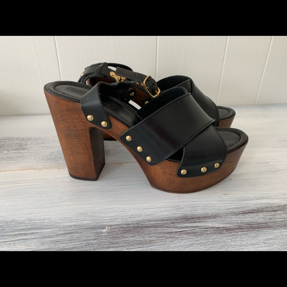 Studded wedges